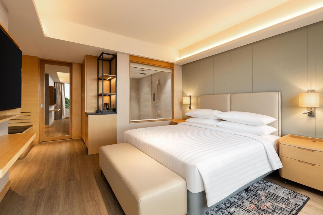 Hotel Courtyard By Marriott Shillong Esterno foto