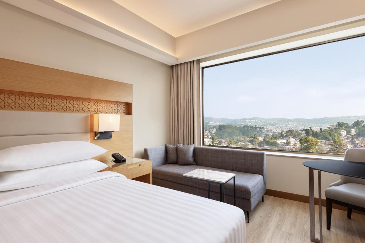 Hotel Courtyard By Marriott Shillong Esterno foto